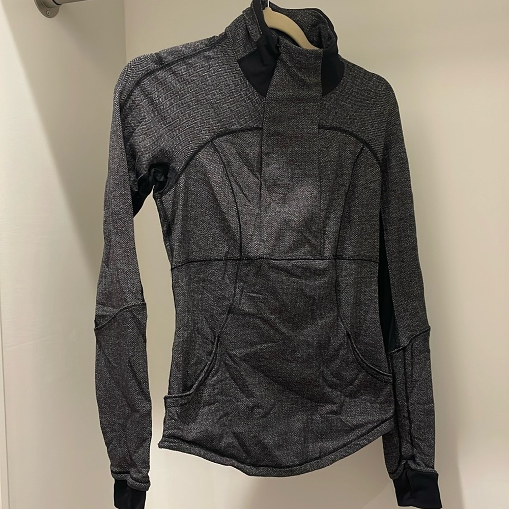Lululemon 1/2 Zip
